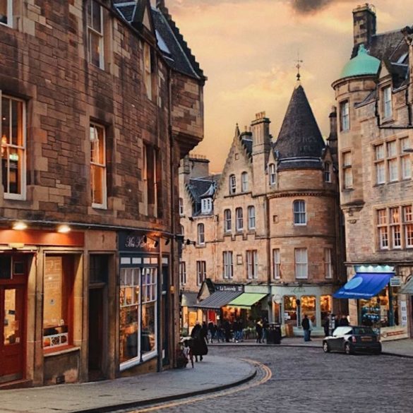 Most Fascinating Tourist Spots To Visit In Edinburgh